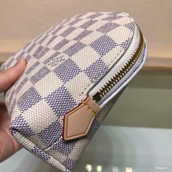 Affordable POUCH VUITTON GM COSMETIC LOUIS 0506